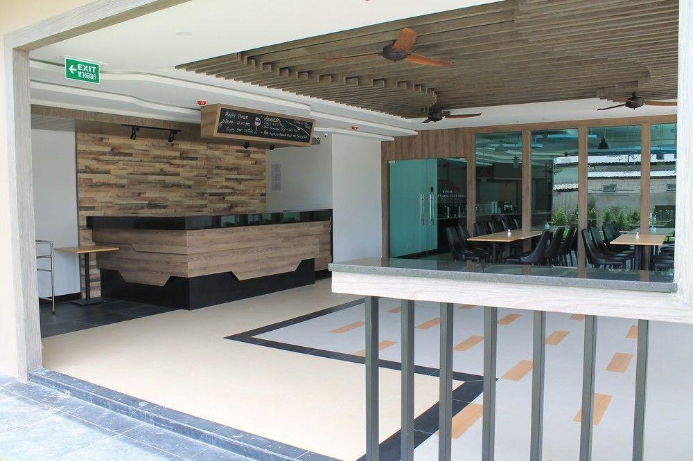 Lawinta Hotel Pattaya Jomtien Beach Exterior foto