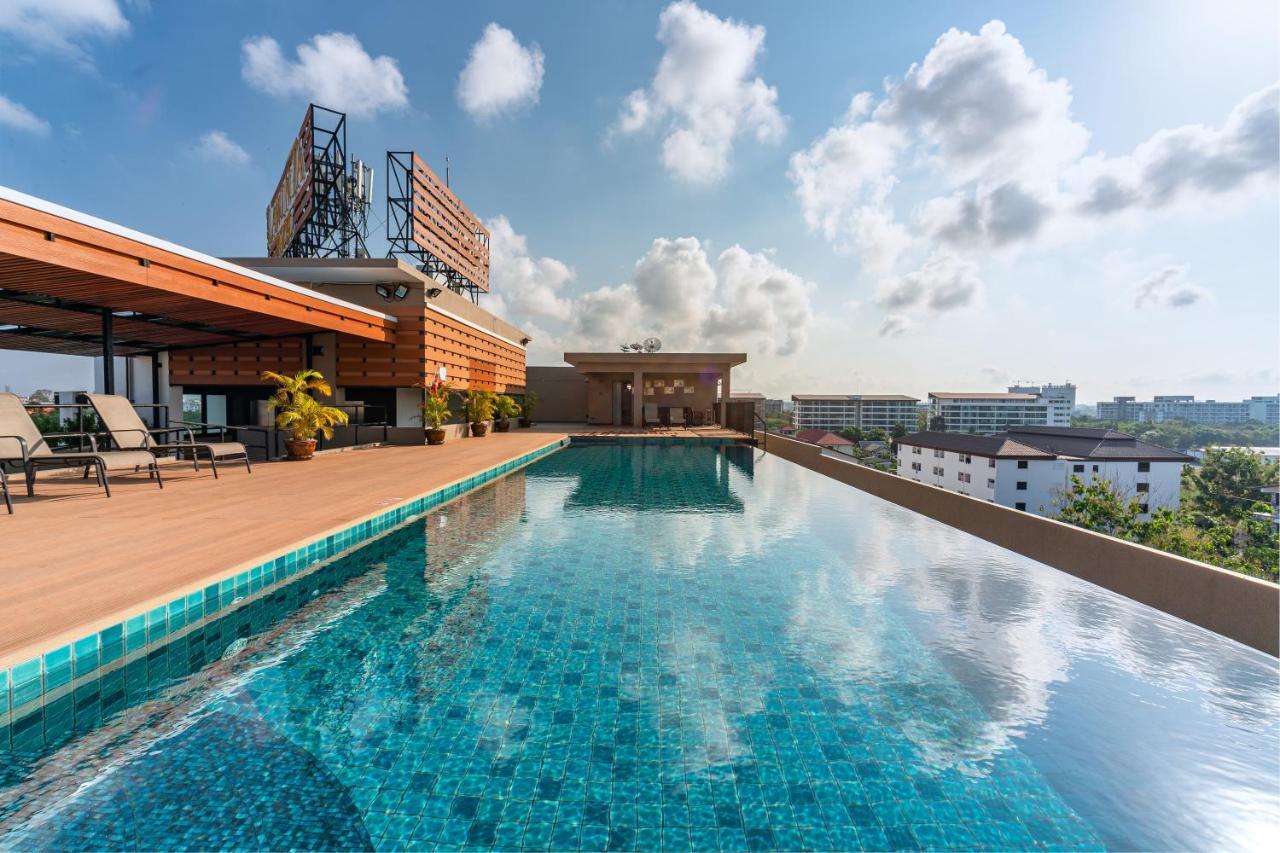 Lawinta Hotel Pattaya Jomtien Beach Exterior foto